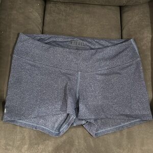 NOBULL shorts size Large